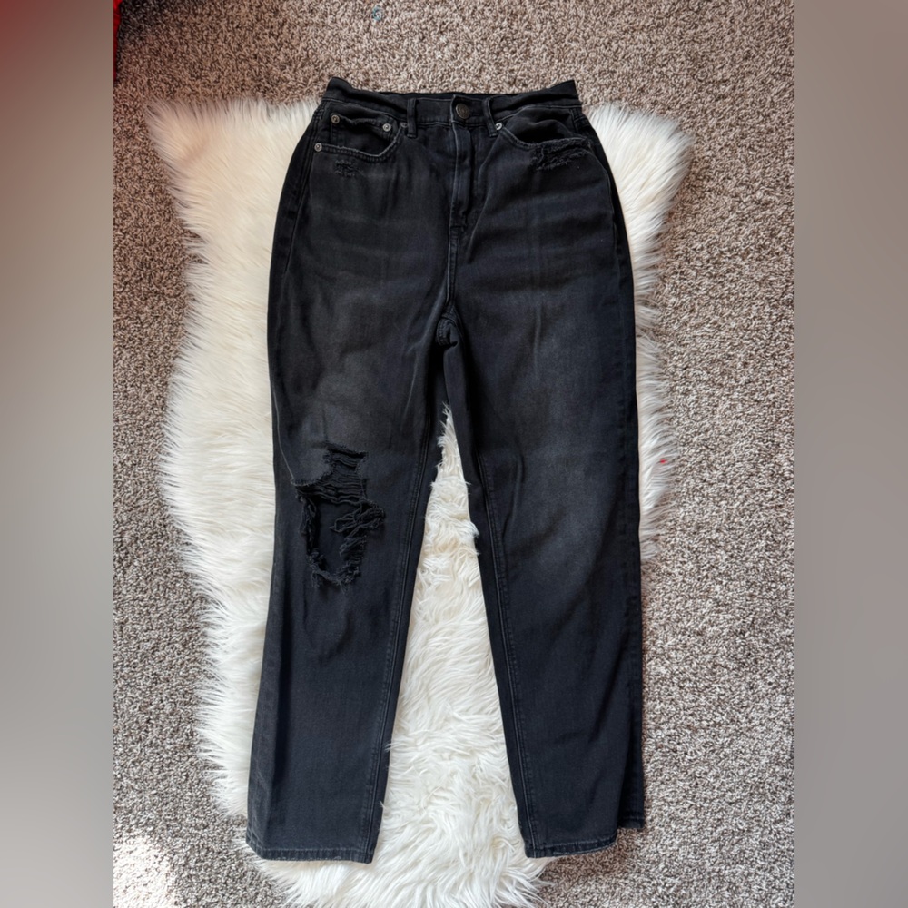 American Eagle Outfitters High Rise Black Distressed Jeans